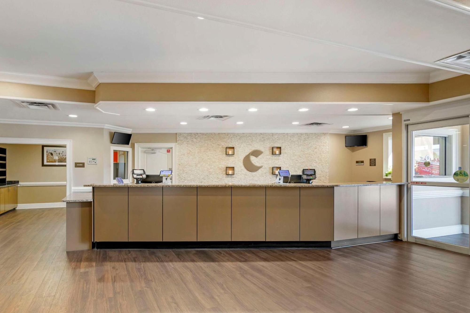Comfort Inn & Suites Тифтон Екстериор снимка