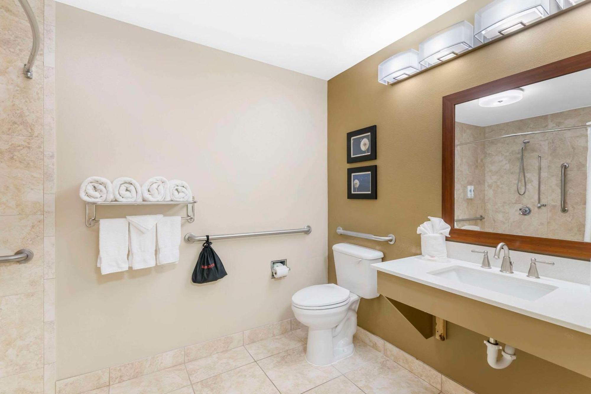 Comfort Inn & Suites Тифтон Екстериор снимка